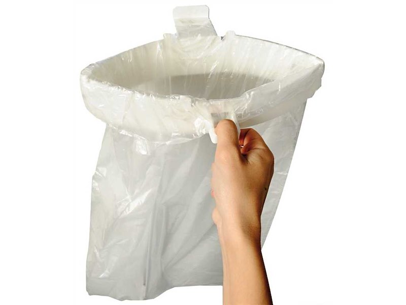 Contenitore porta rifiuti con chiusura automatica a scatto