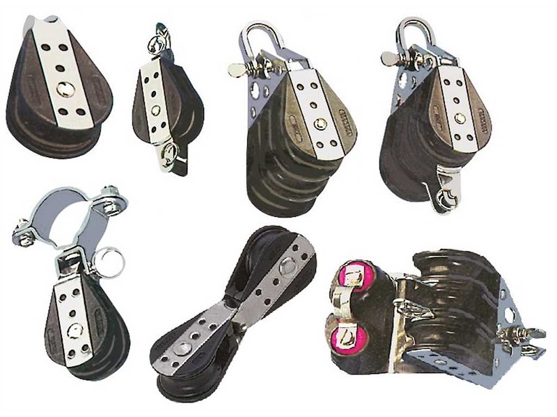 Bozzelli su sfere in Delrin VIADANA 