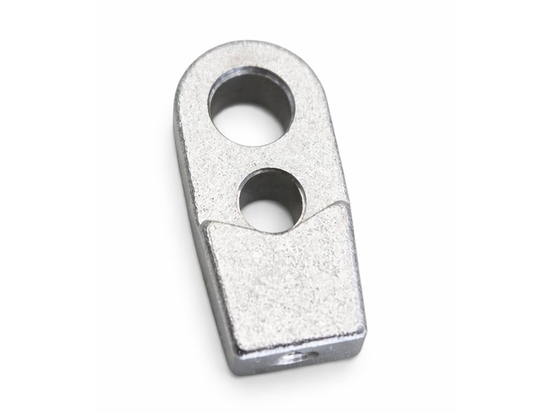 Terminale ad occhio per cavi telecomando