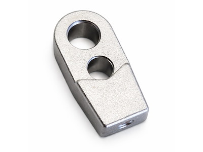 Terminale ad occhio per cavi telecomando