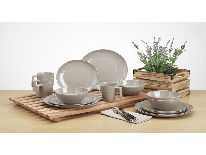 Set Stoviglie melamina "Seramika Latte"